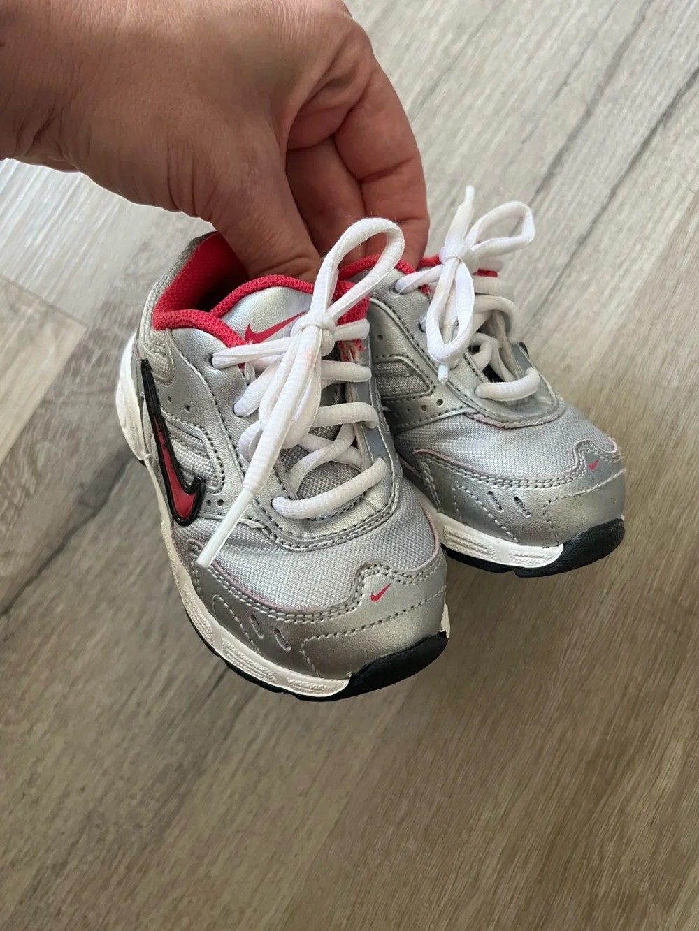 Nike Toddler Silver and Pink Retro Sneakers size 5